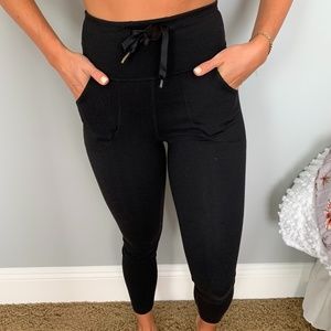 Lululemon Cropped Leggings
